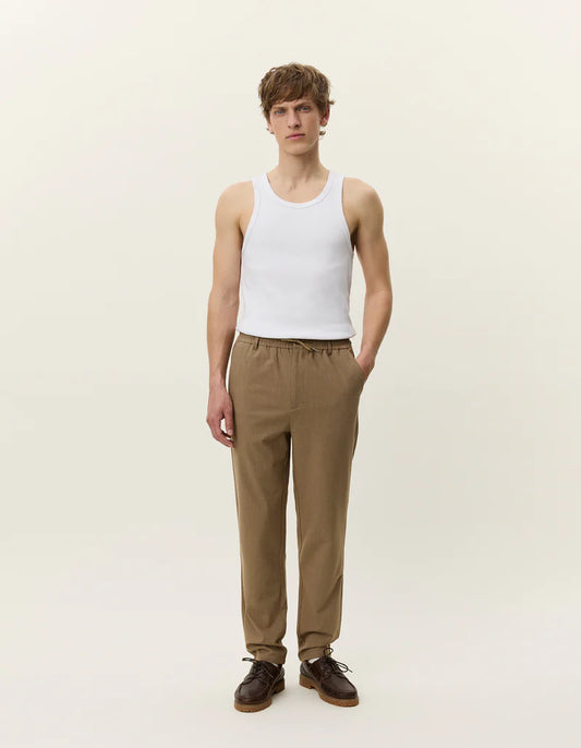 Como Tapered Textured Pants