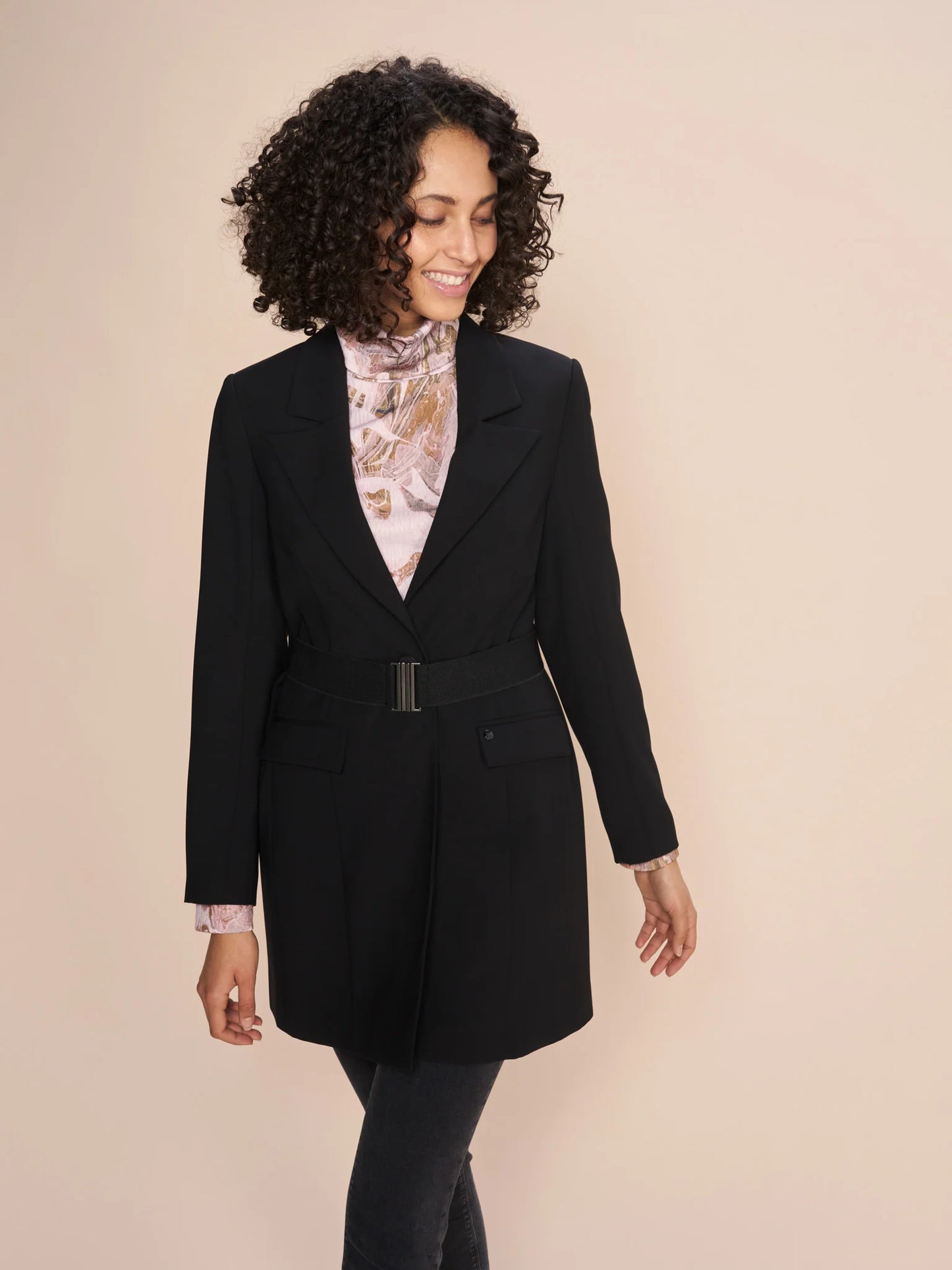 Gilia Leia Long Blazer