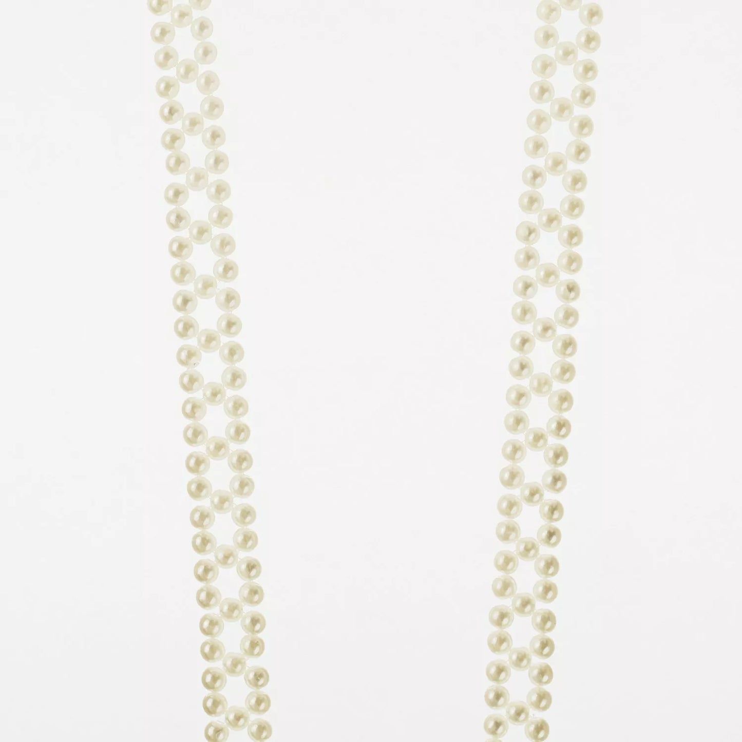 Ines Phone Chain Pearl