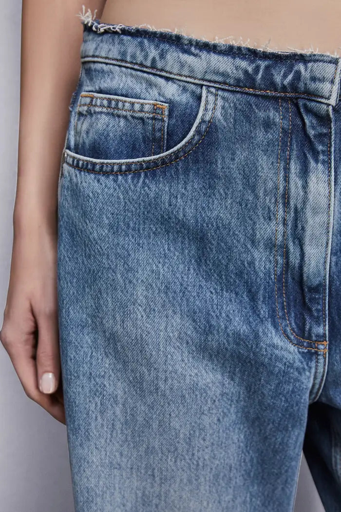 Frayed Denim Tencel Jean