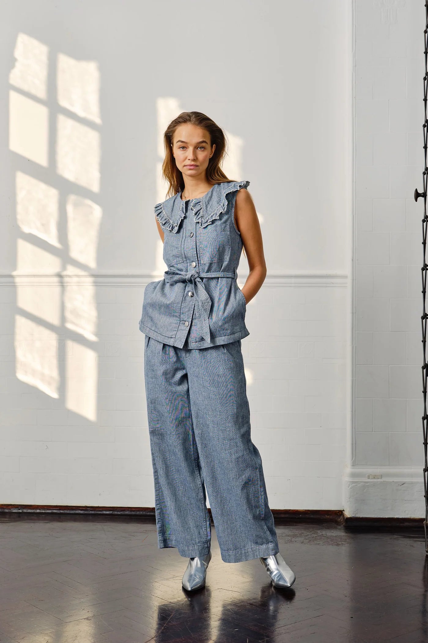 Phoebe Waistcoat In Indigo Linen