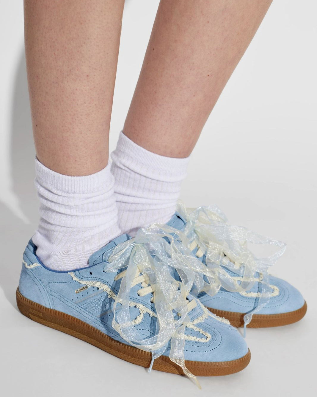 TB490 Crochet Sky Blue Sneaker