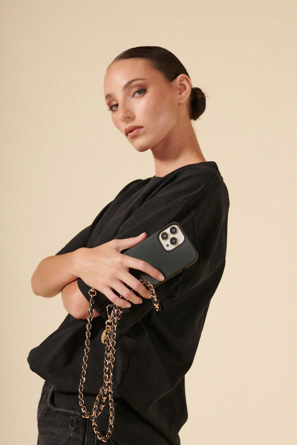 Lou Long Phone Chain - Black