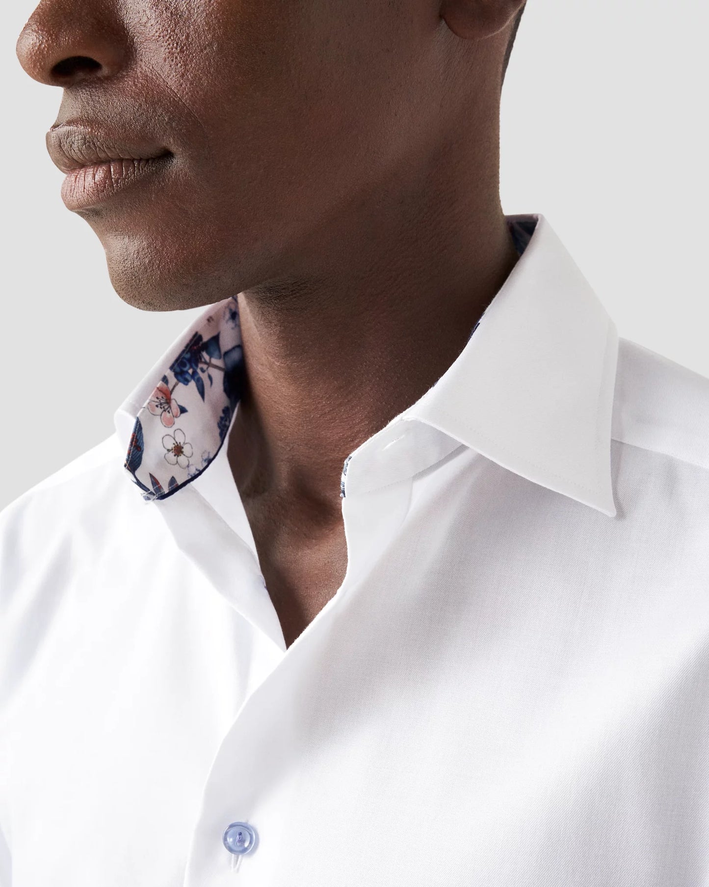White Sig Twill Shirt With Floral Detail