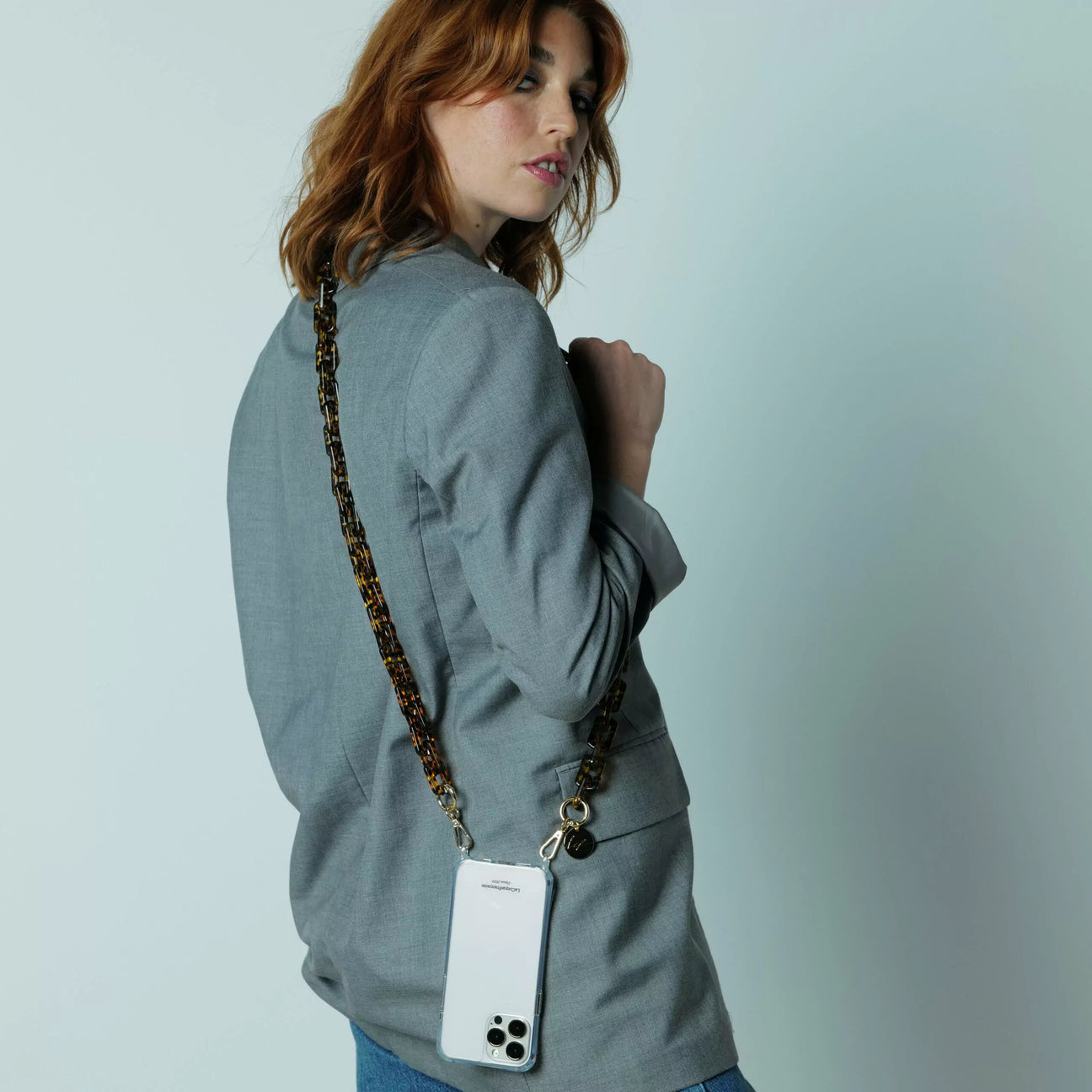 Emmy Phone Chain Brown Shell