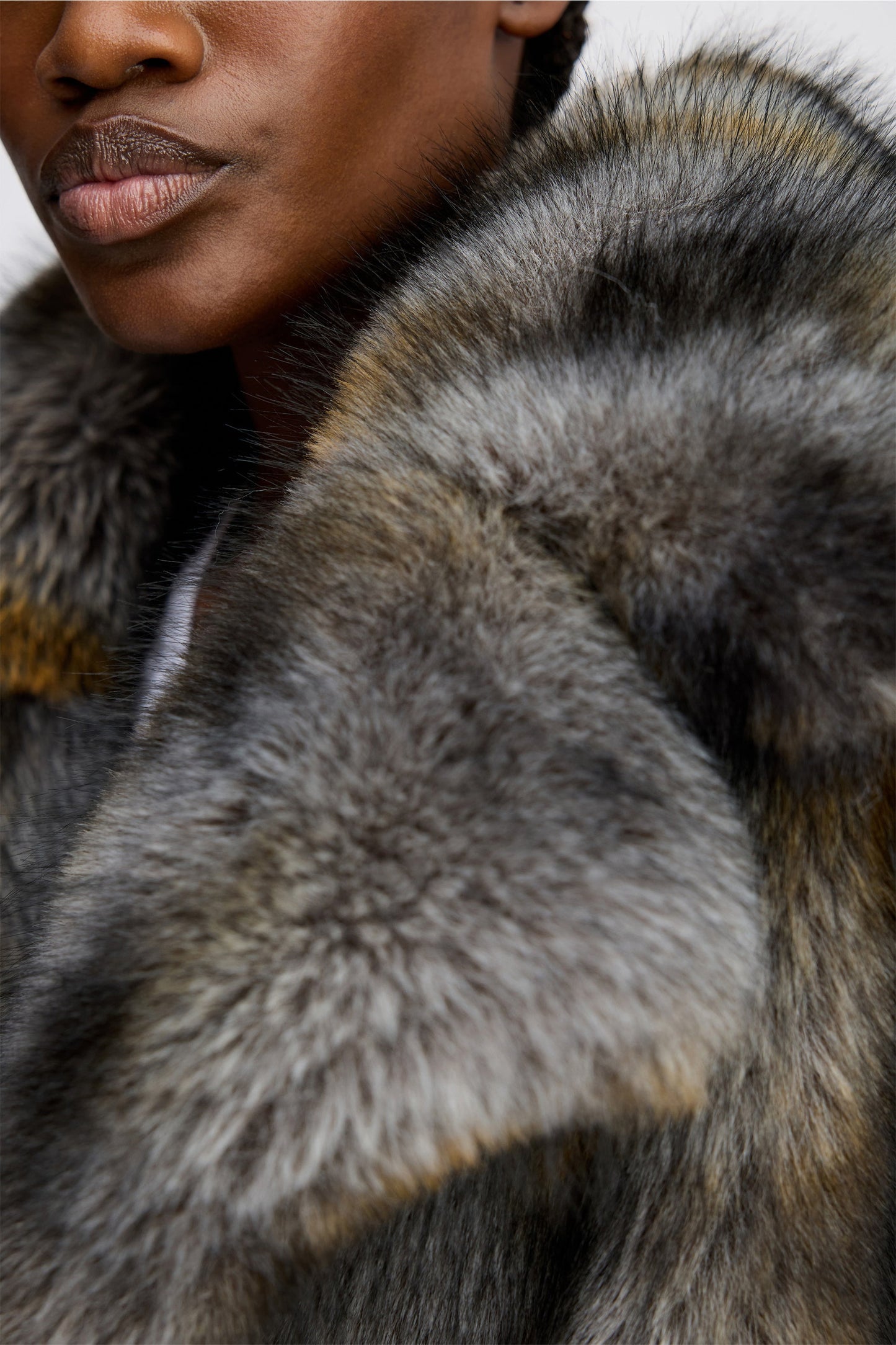 Lestine Short Faux Fur Jacket Grey