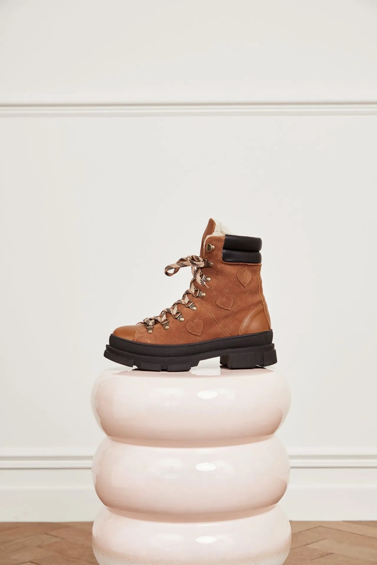 Camel Hiking Boot