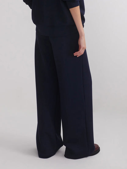 The Extra Wide Leg Pant 29.5 - Navy