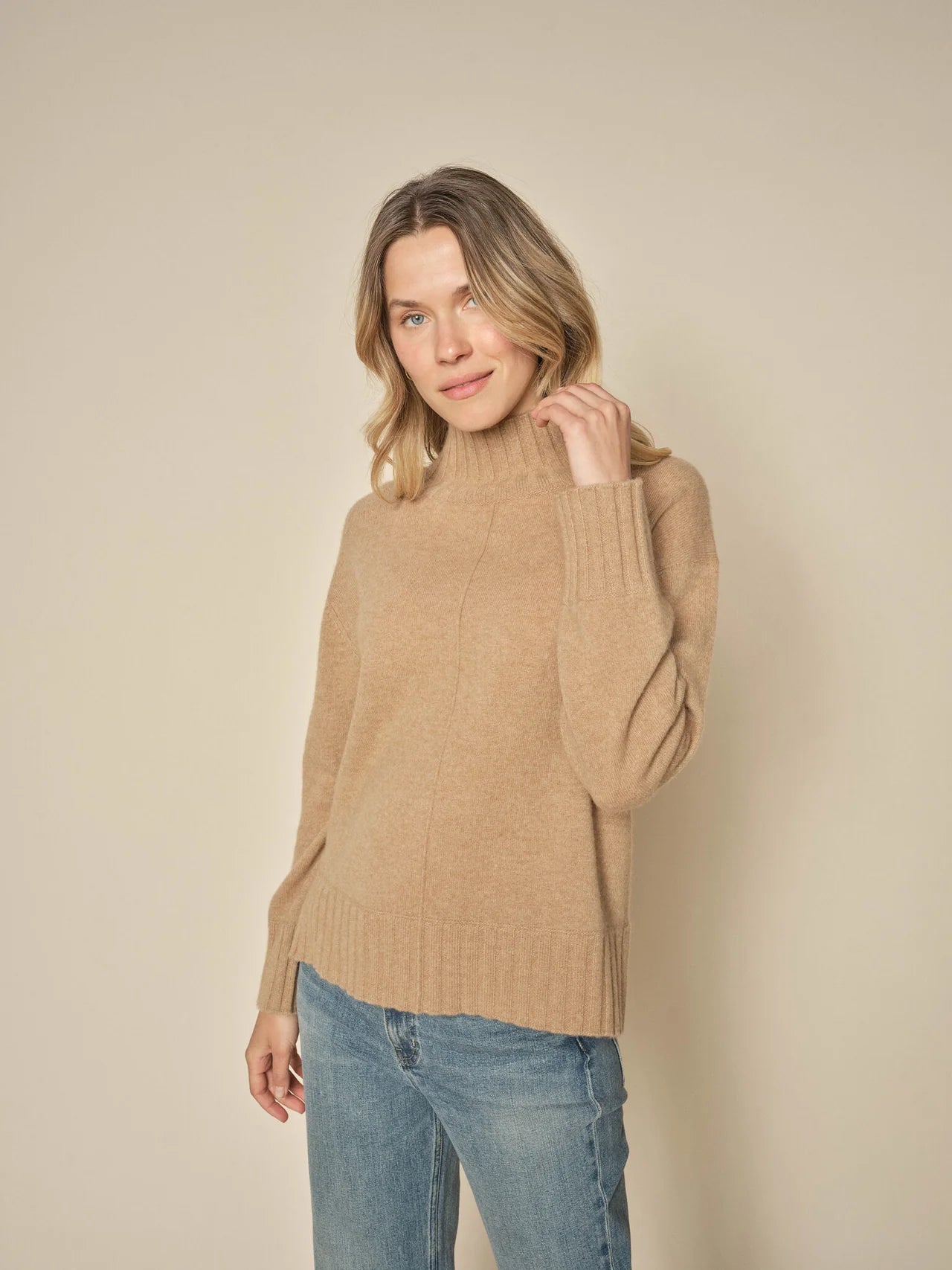 Aima Cashmere High Neck Knit