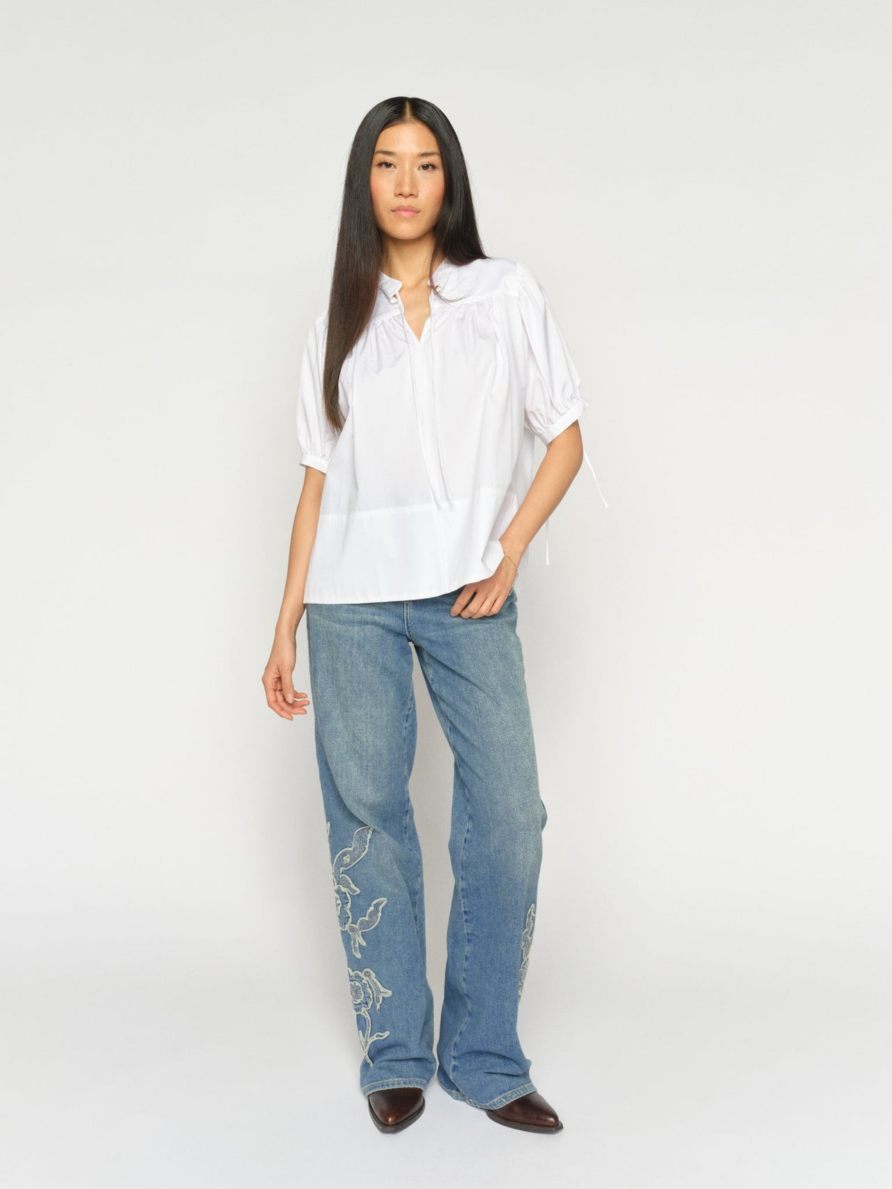 MMRelee Blossom Straight Fit Jeans