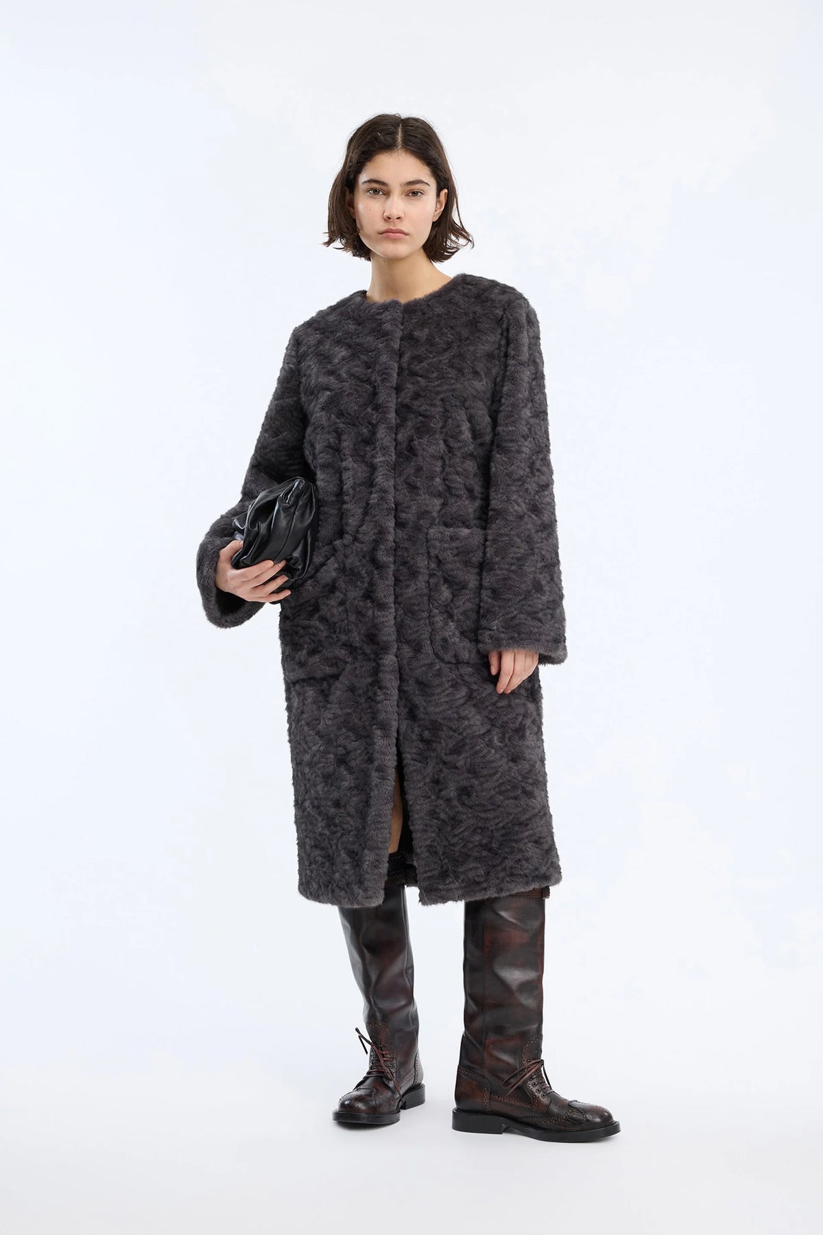 Vaina Outerwear