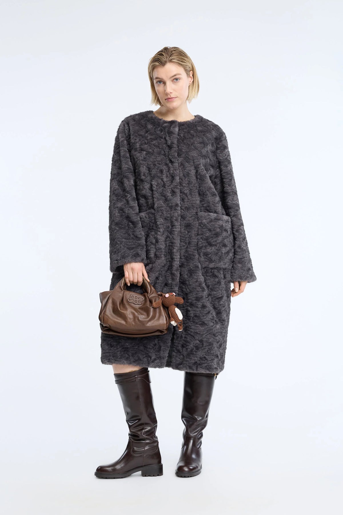 Vaina Outerwear
