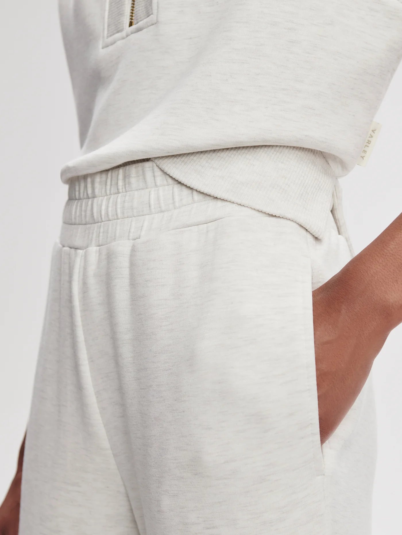 The Slim Zip Hem Pant 29.5"
