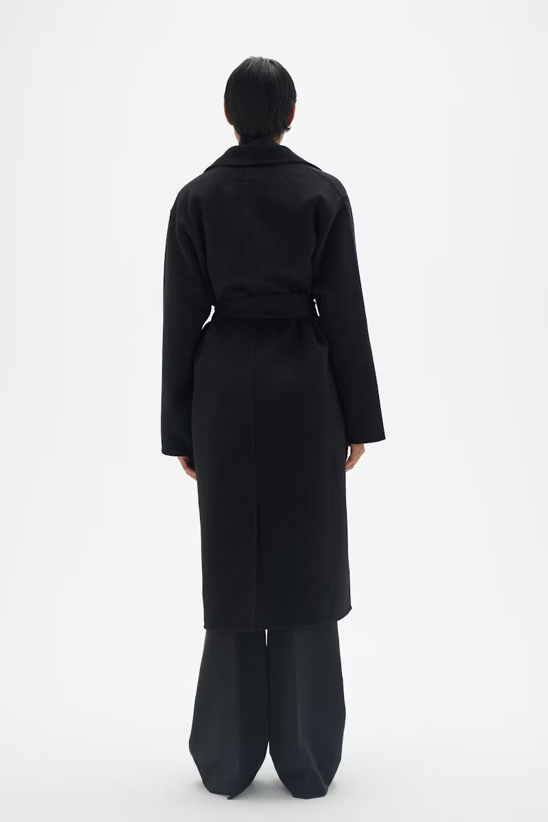 Liuro Coat Premium