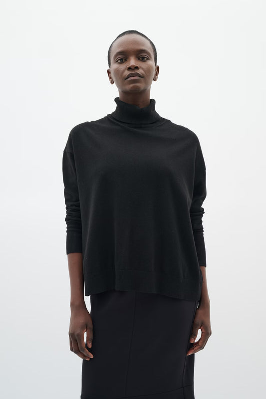Glea Turtleneck Sweater