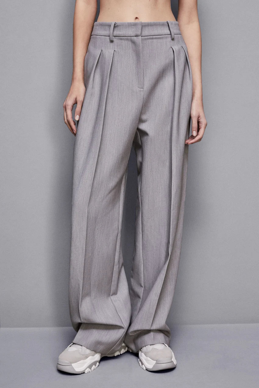 Wide Pants With Pleats