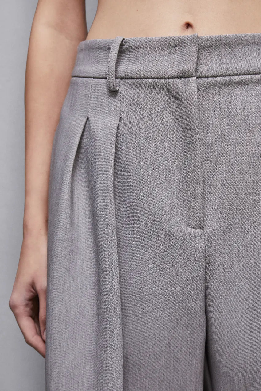 Wide Pants With Pleats