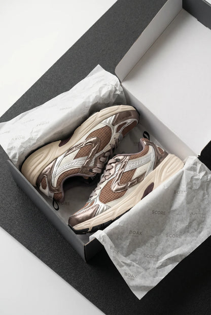 Score 6010 Sneaker - Brown/Silver
