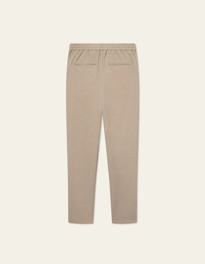 Como Tapered Textured Drawstring Pant