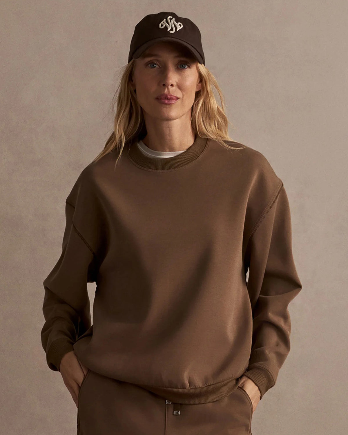 Coralie Crew Sweat - Teak Olive