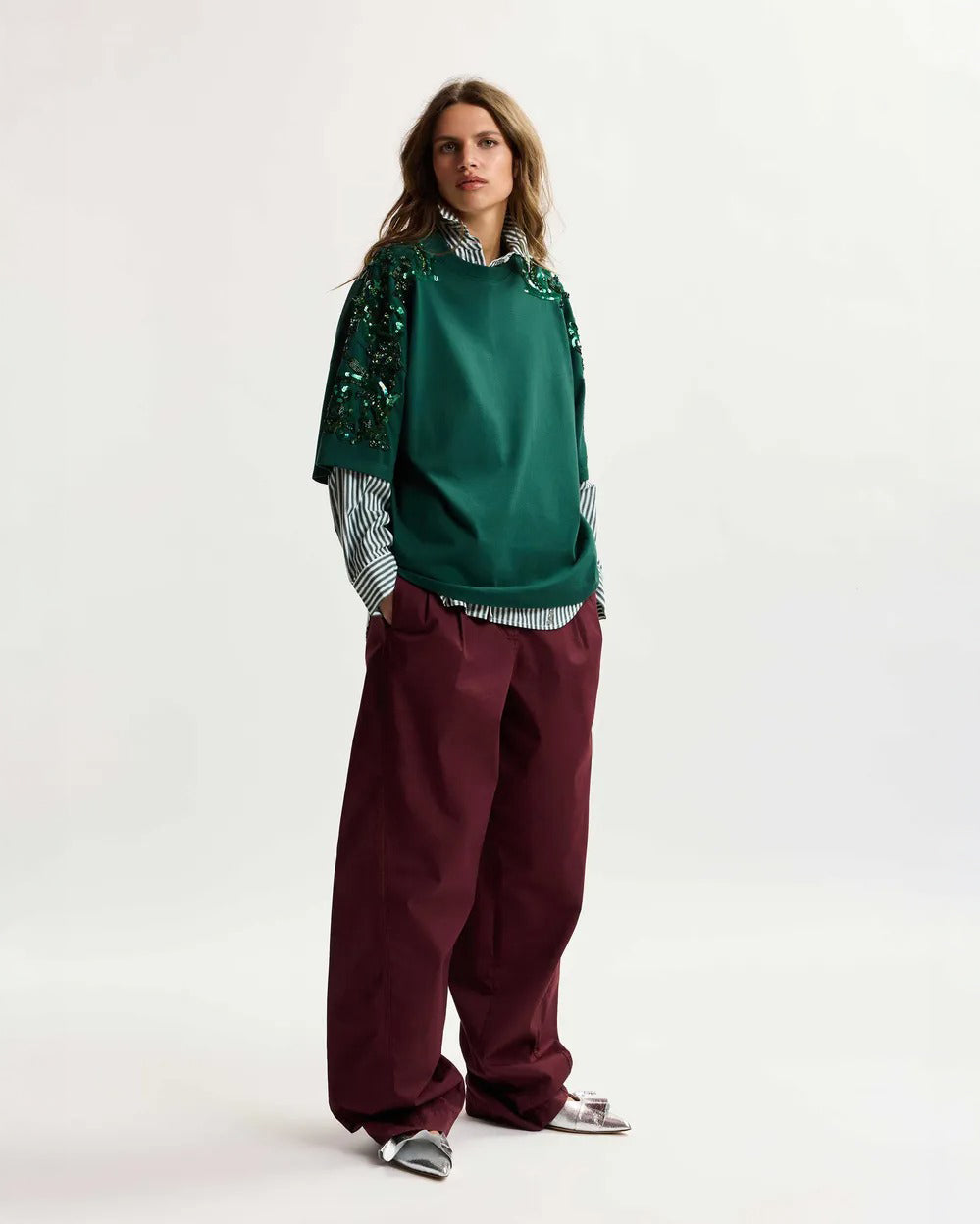 Dark green cotton T-shirt with floral sequin and bead-embellished embroidery