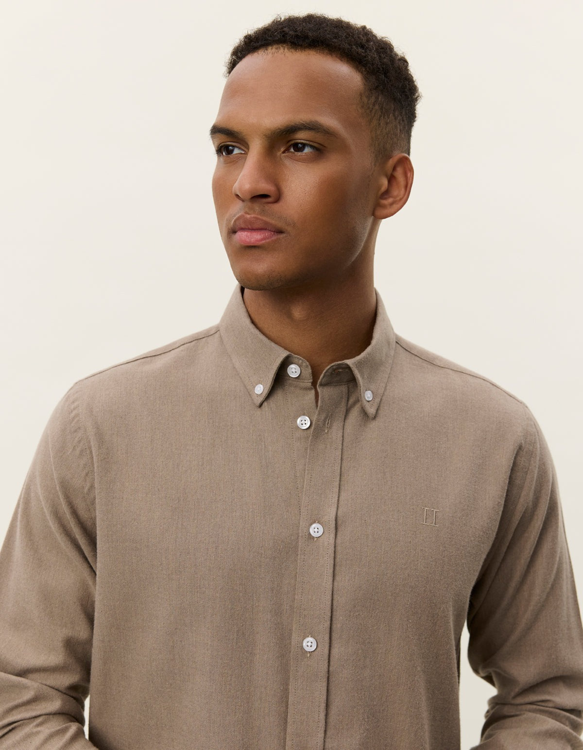 Desert Reg Shirt in Lead Grey