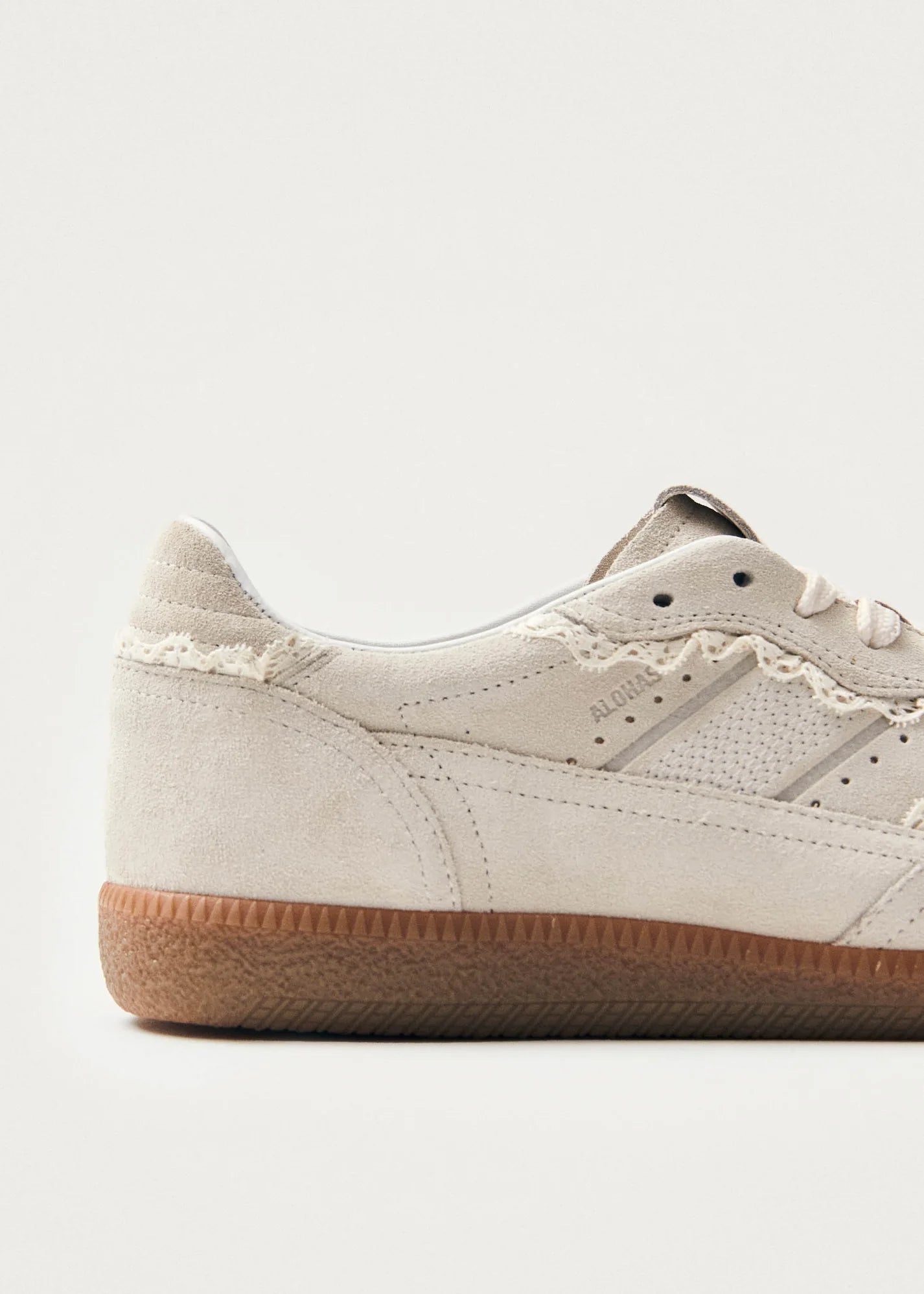 TB490 Crochet Cream Leather Sneaker