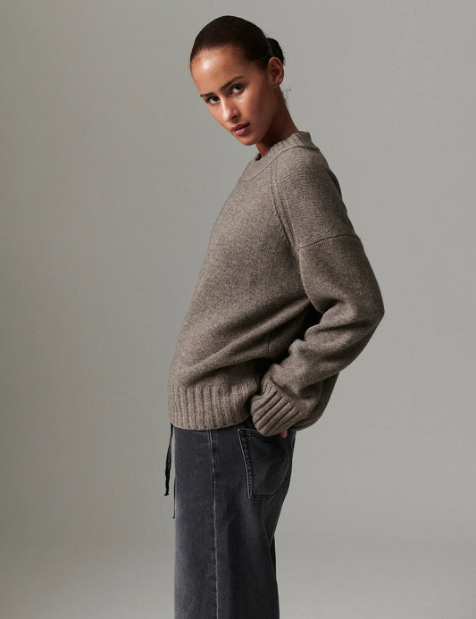 Glen Soft Lamb Sweater - Choc Chip