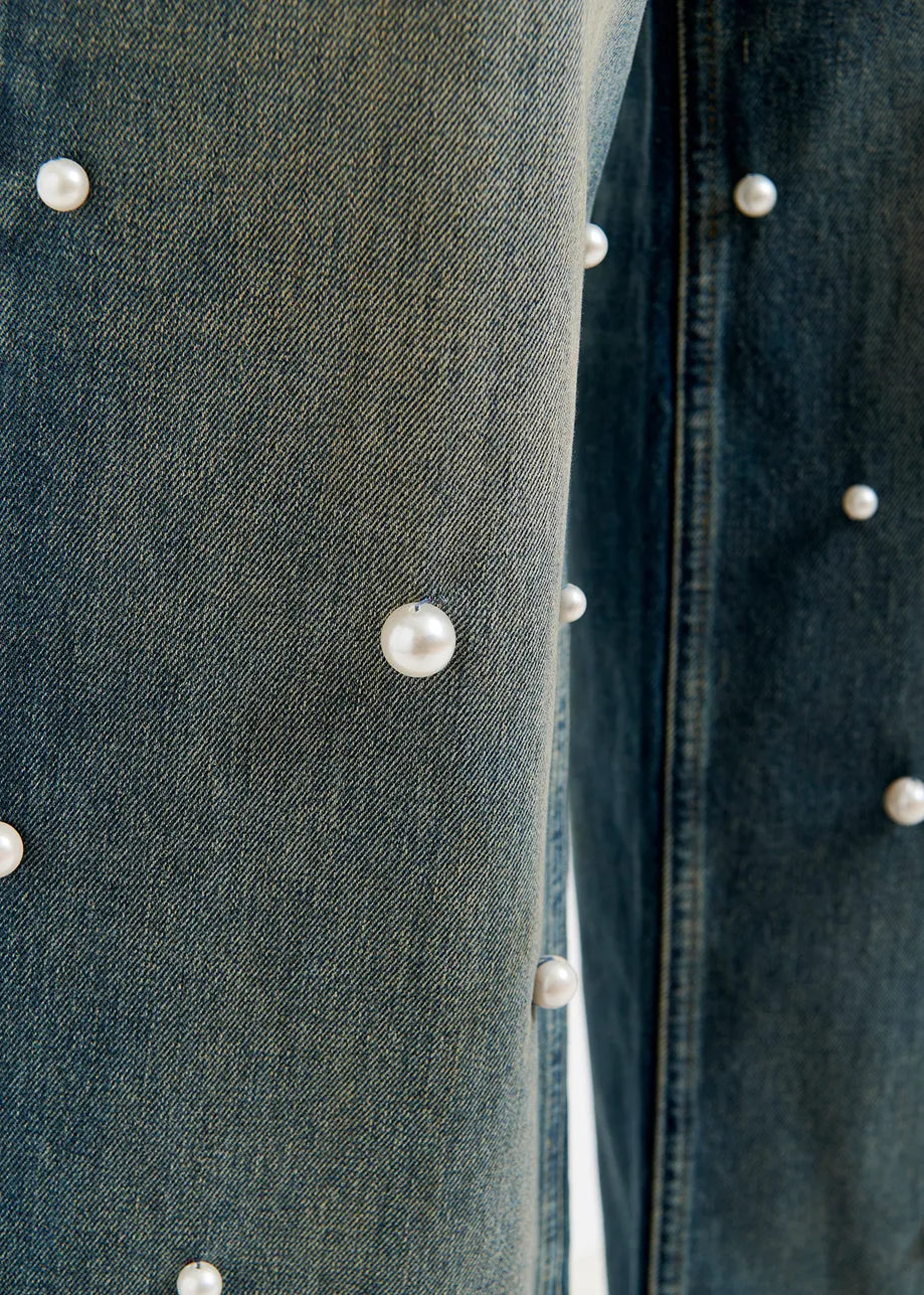 Held Pearl Embosses Jeans