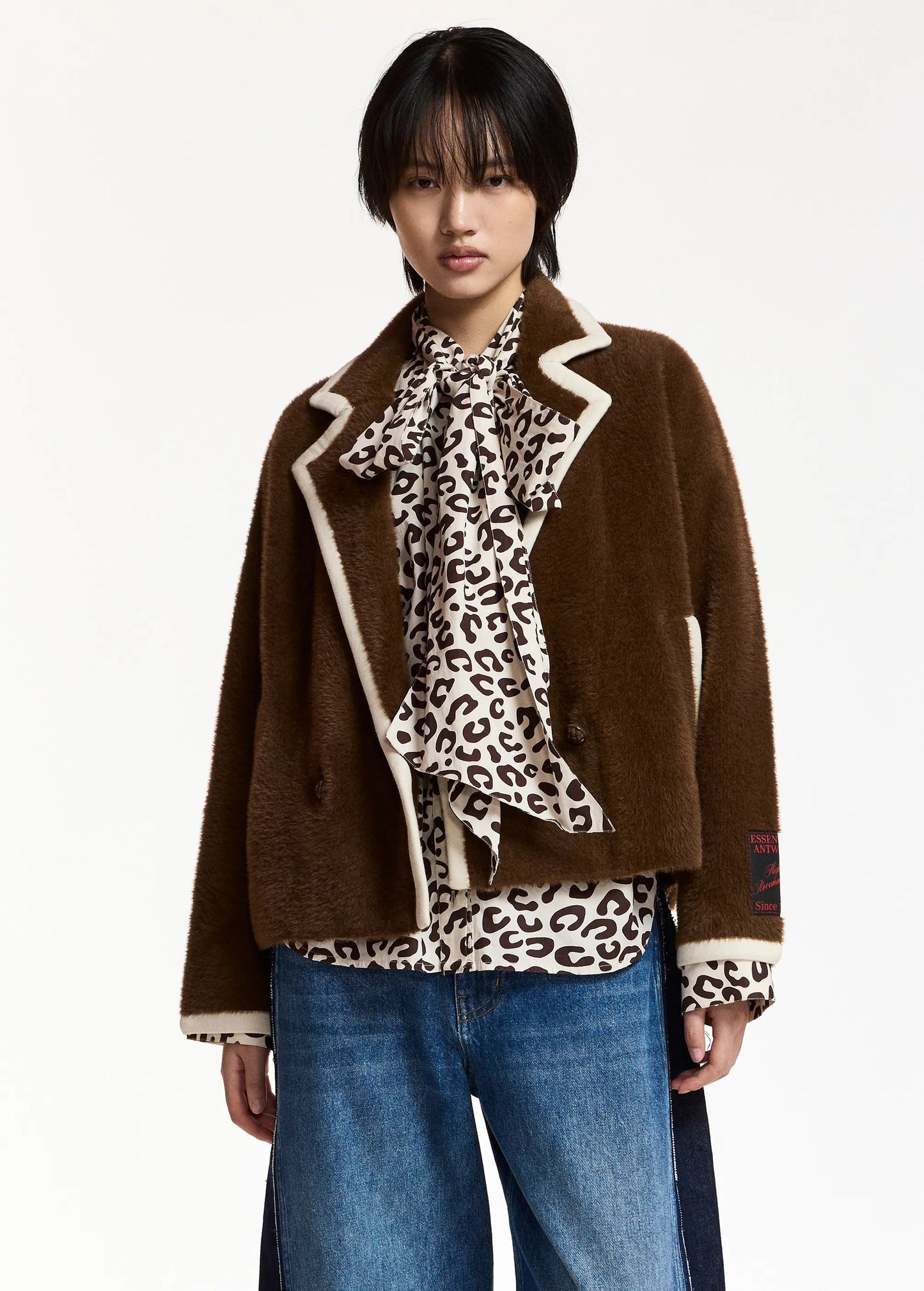 Kugar Contrast Cardigan in Brown