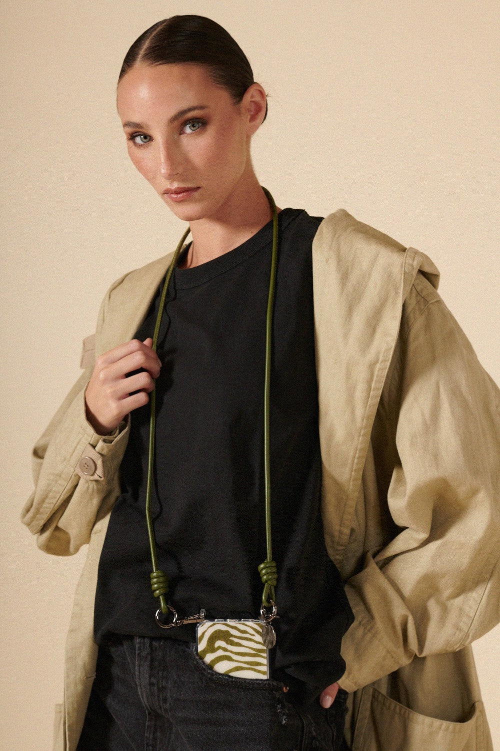 Nolan Phone Cord - Khaki