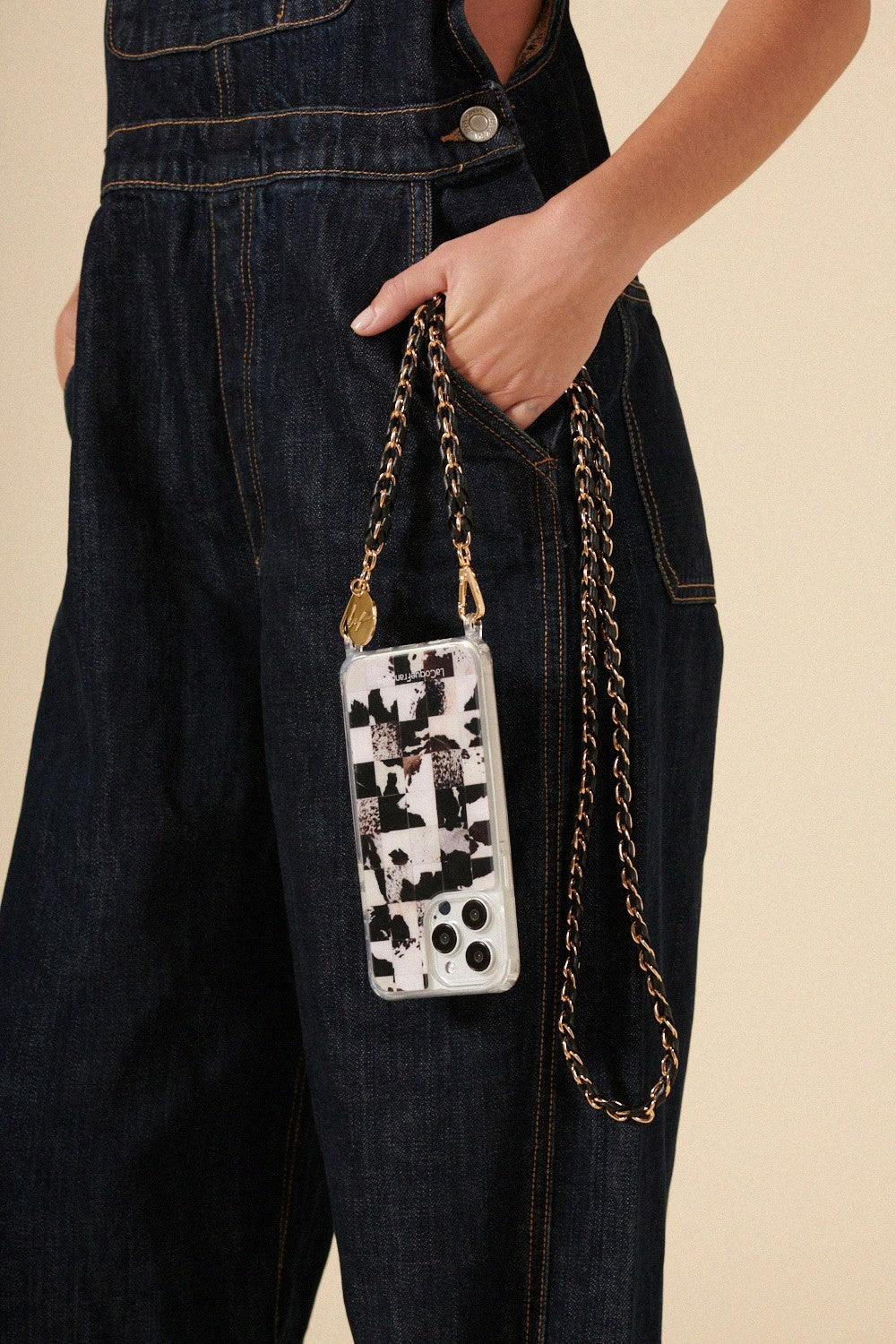Lou Long Phone Chain - Black