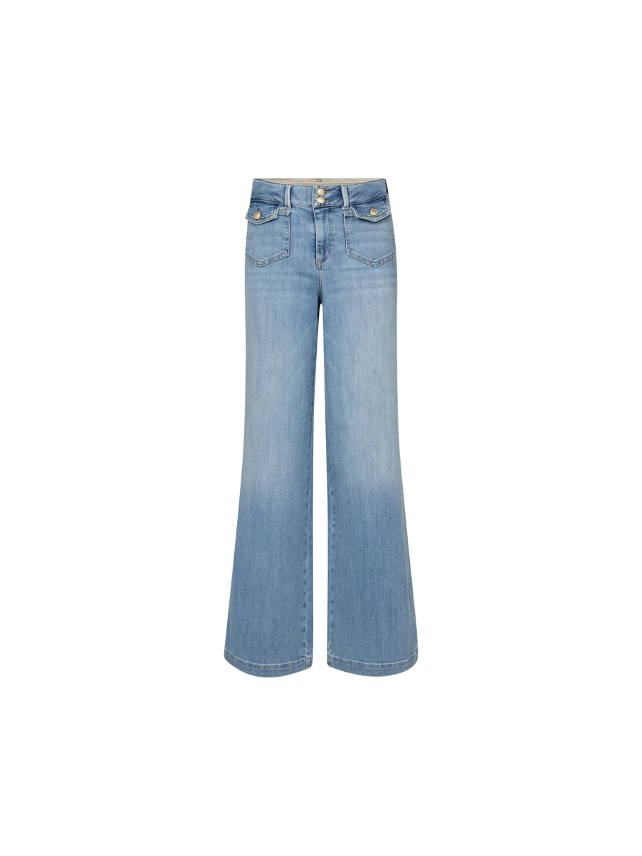 Dara Shane Jeans