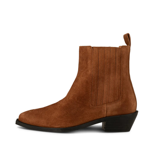 Nanna West Suede Chelsea Boot