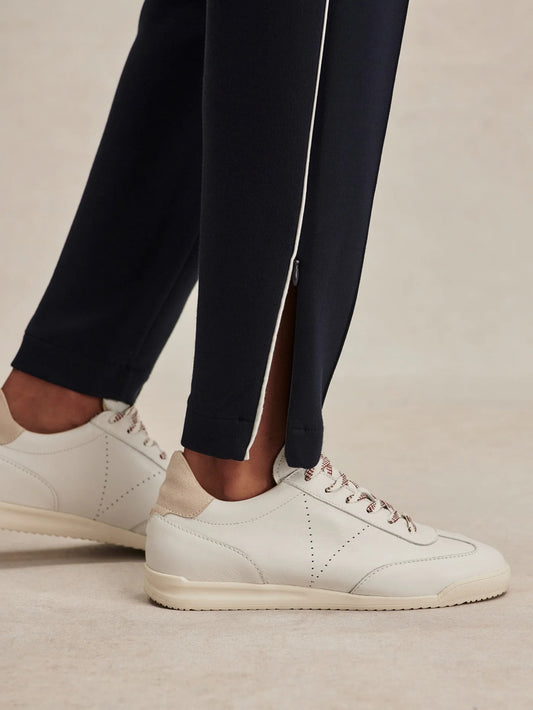 The Slim Pintuck Pant 27.5" - Navy