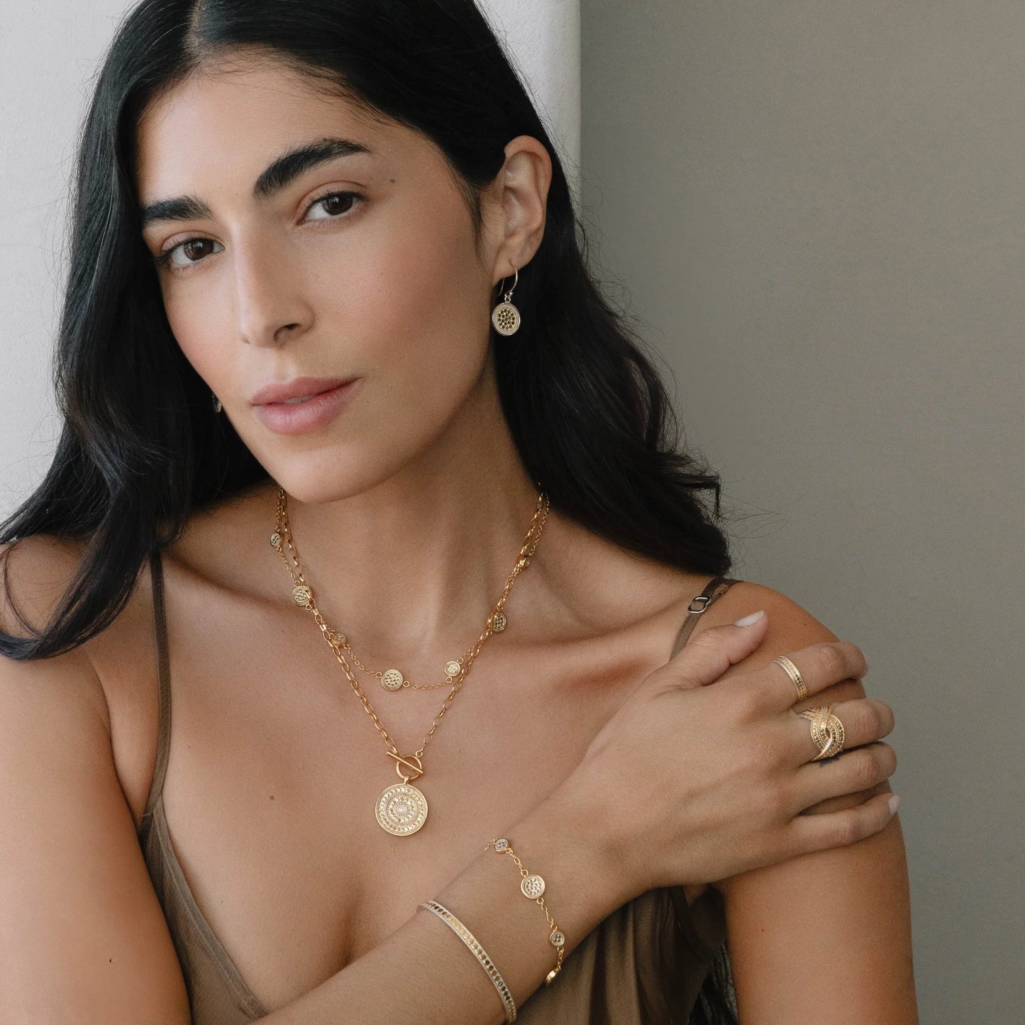 Classic Station Necklace Gold