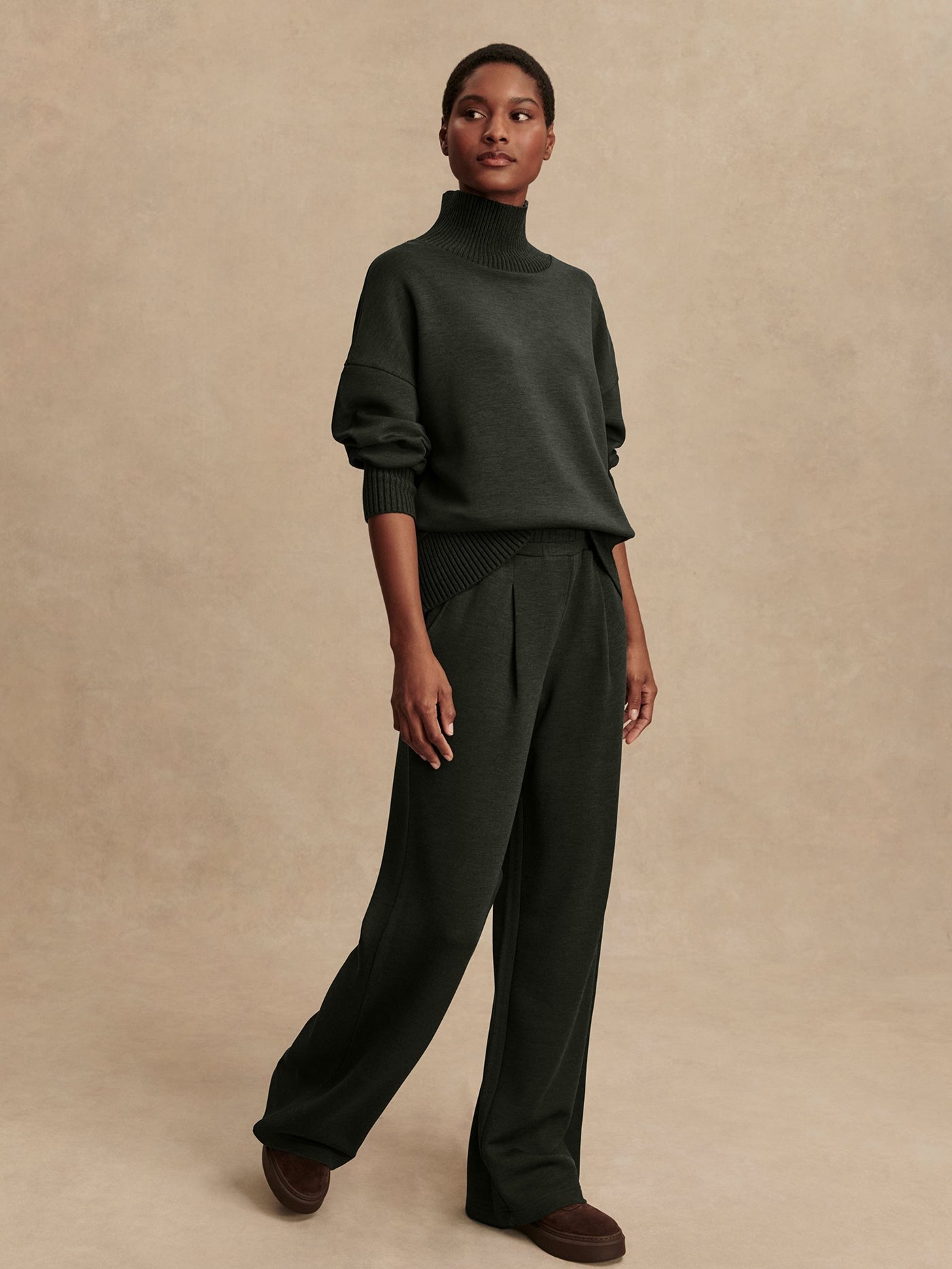 The Extra Wide Leg Pant 29.5 - Olive Marl