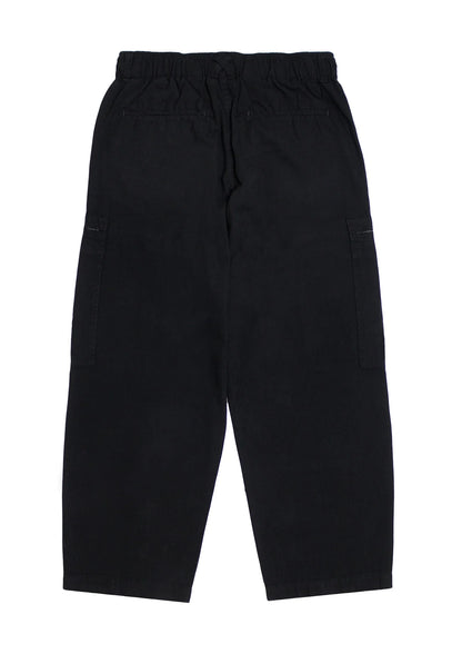 Amelia Pant In Black