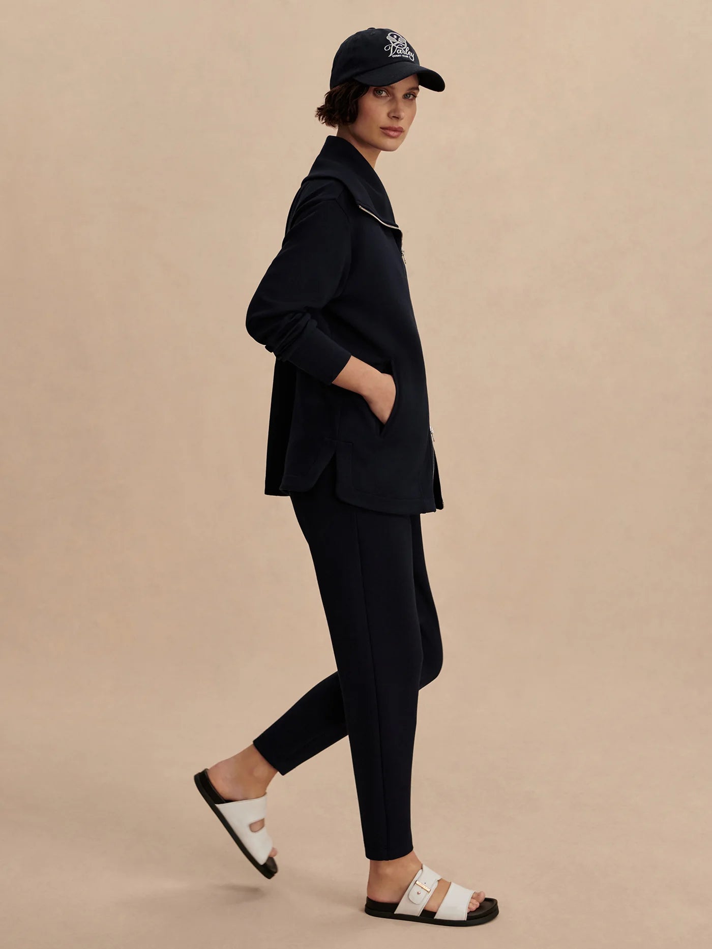 The Slim Pant 27.5" Navy