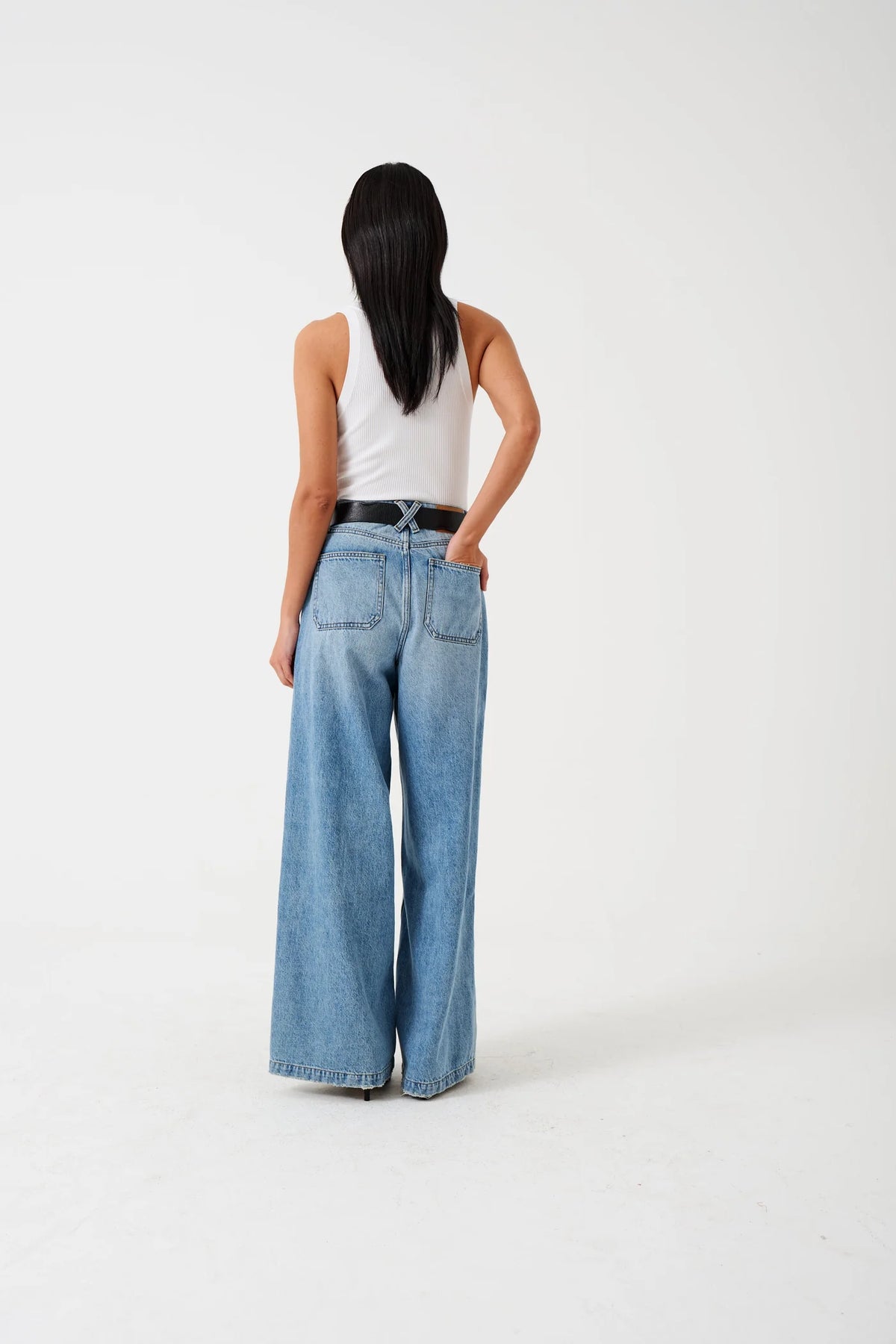 Bay Jean Weekender-Seventy + Mochi-Lewis Yates