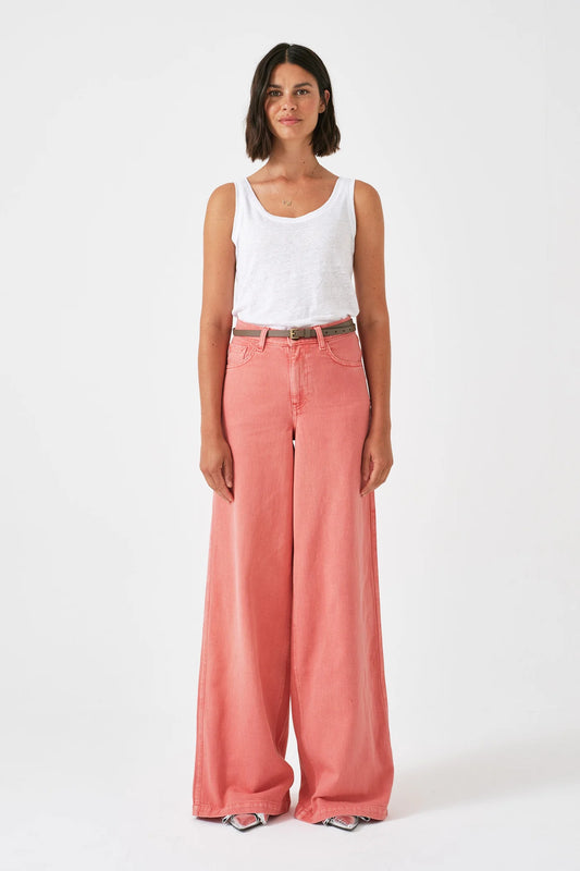 Dear Bay Jean Mineral Red-Seventy + Mochi-Lewis Yates