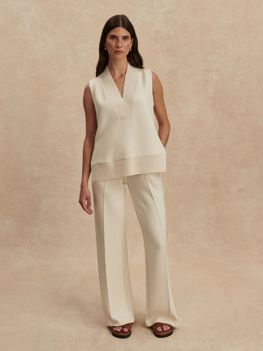 Freida V-Neck Tank - Pristine