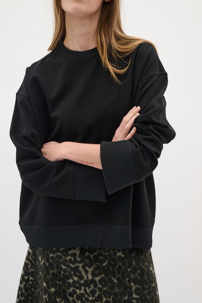 Gaig Oversized Sweatshirt