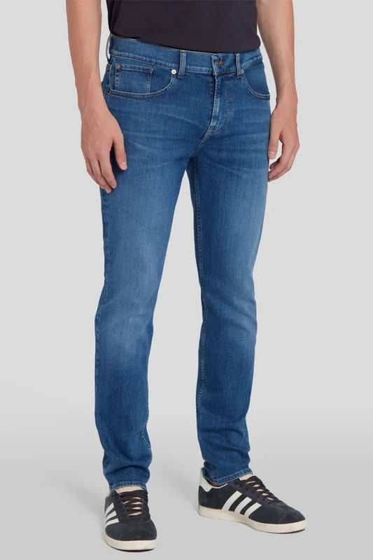 Slimmy Tapered Stretch Tek Connected Jean-7 For All Mankind-Lewis Yates