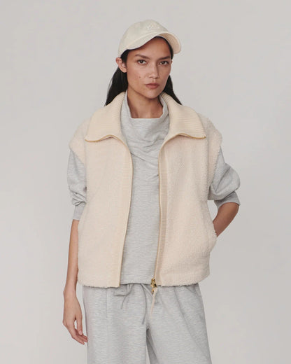 Dominic Sherpa Gilet - Sandshell
