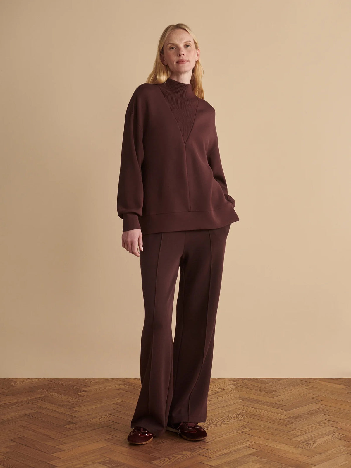 The Wide Leg Pant 30" - Deep Mahogany