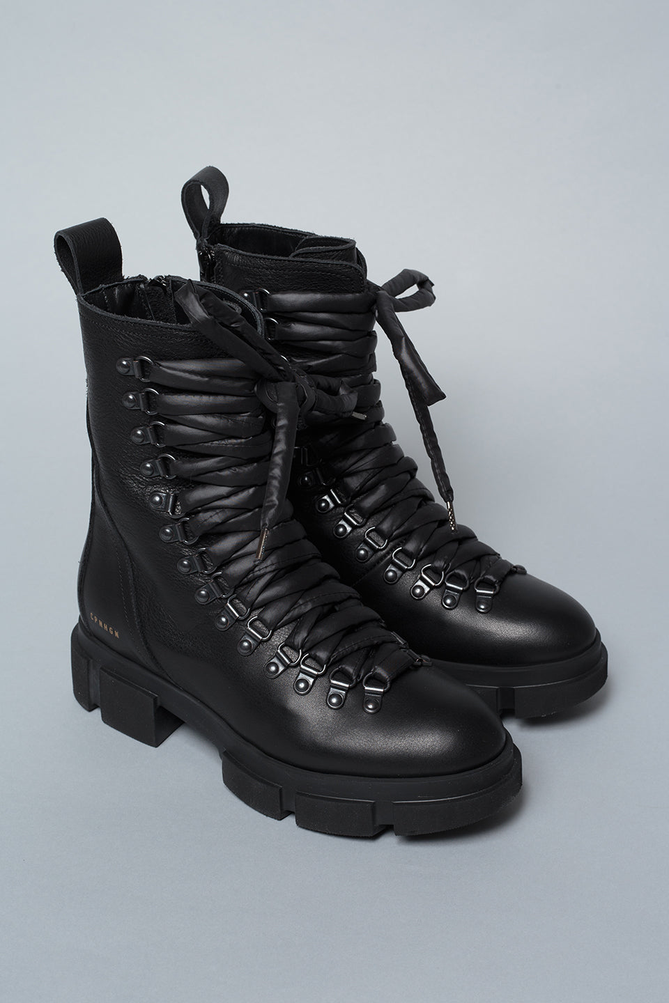 Yates lace up store boots